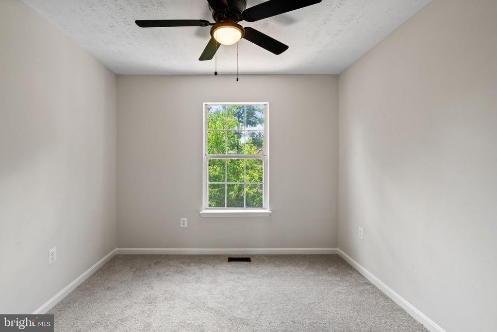 406 WEST PARK DRIVE