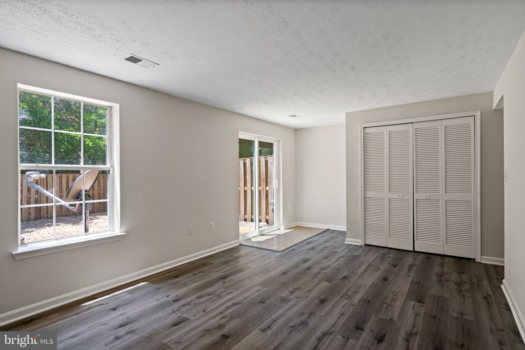 406 WEST PARK DRIVE