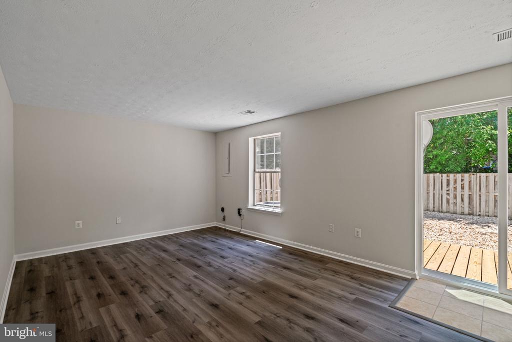 406 WEST PARK DRIVE