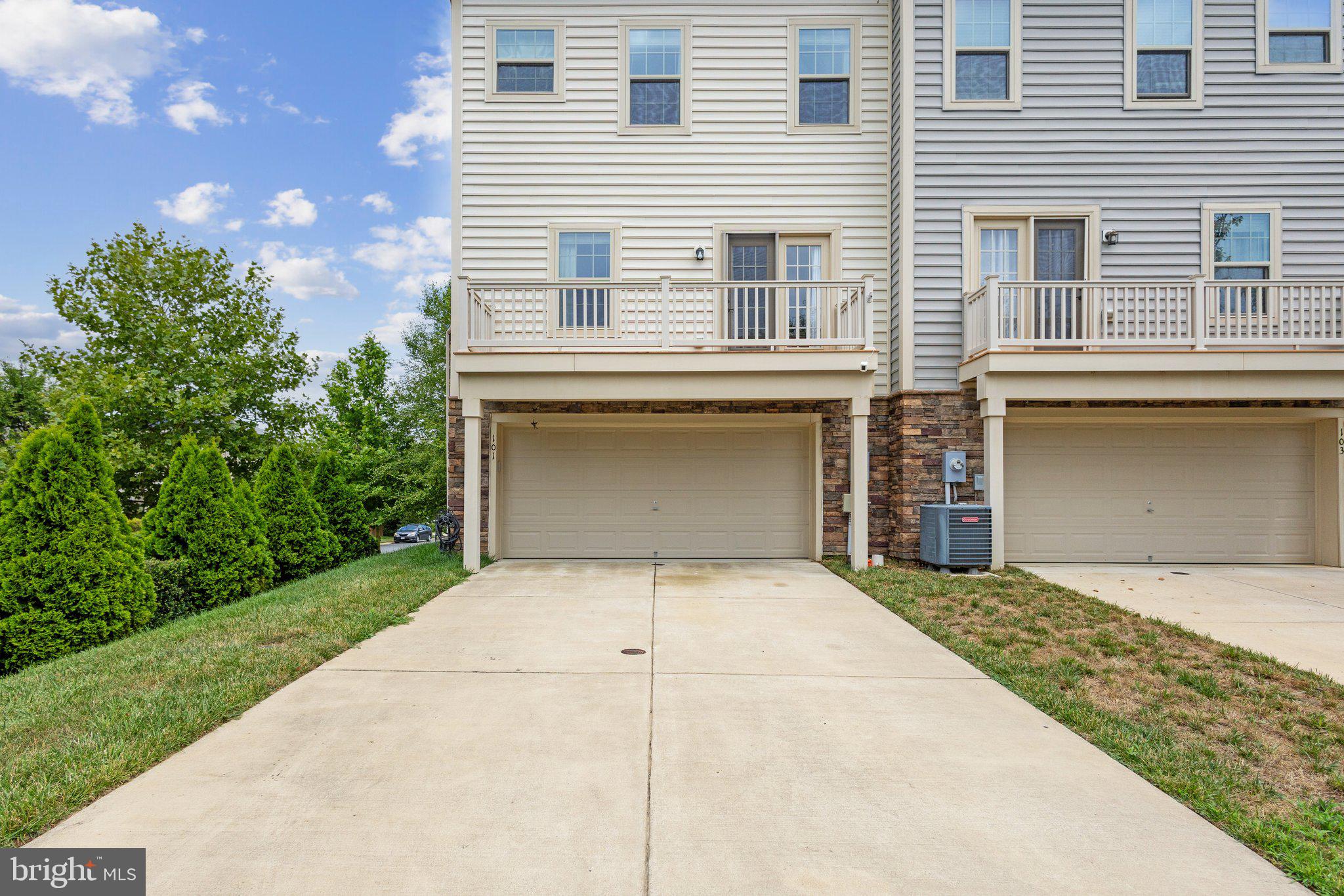 101 SWEETGUM COURT