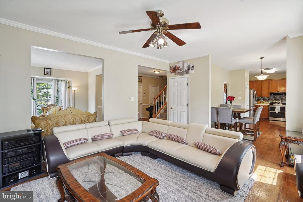 31 FULTON DRIVE
