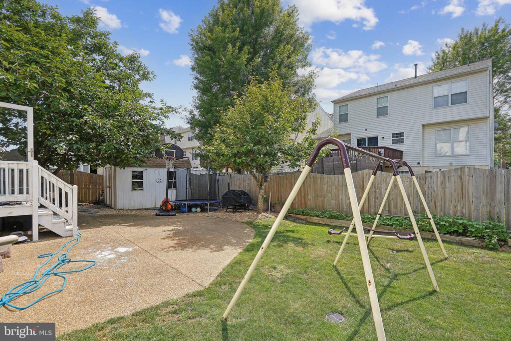 31 FULTON DRIVE