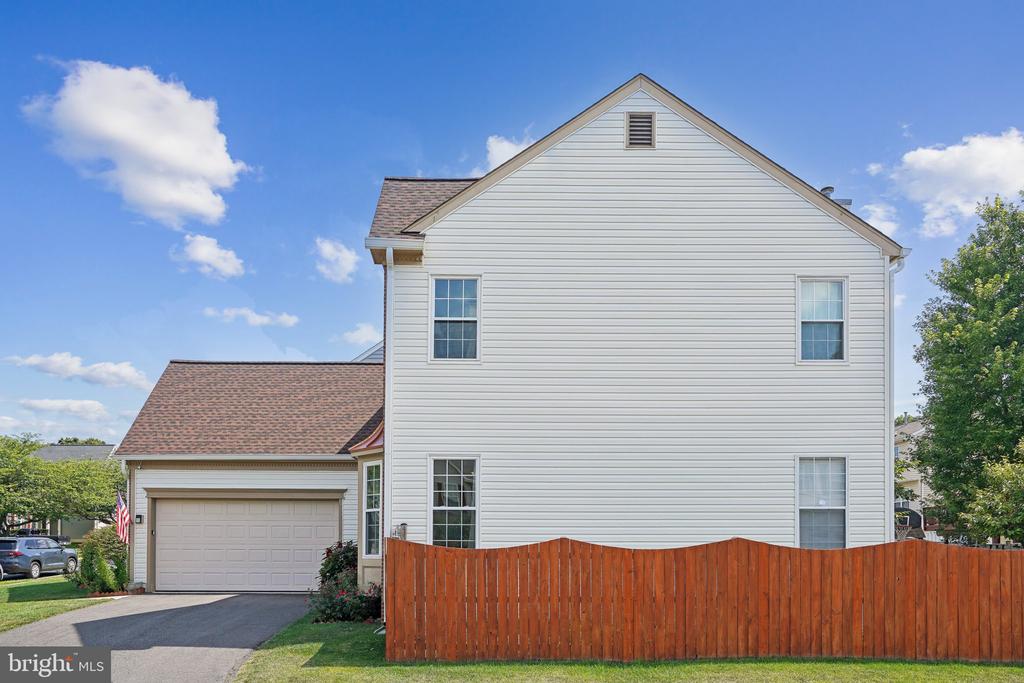 31 FULTON DRIVE