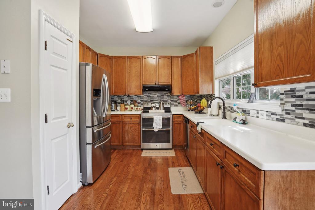 31 FULTON DRIVE