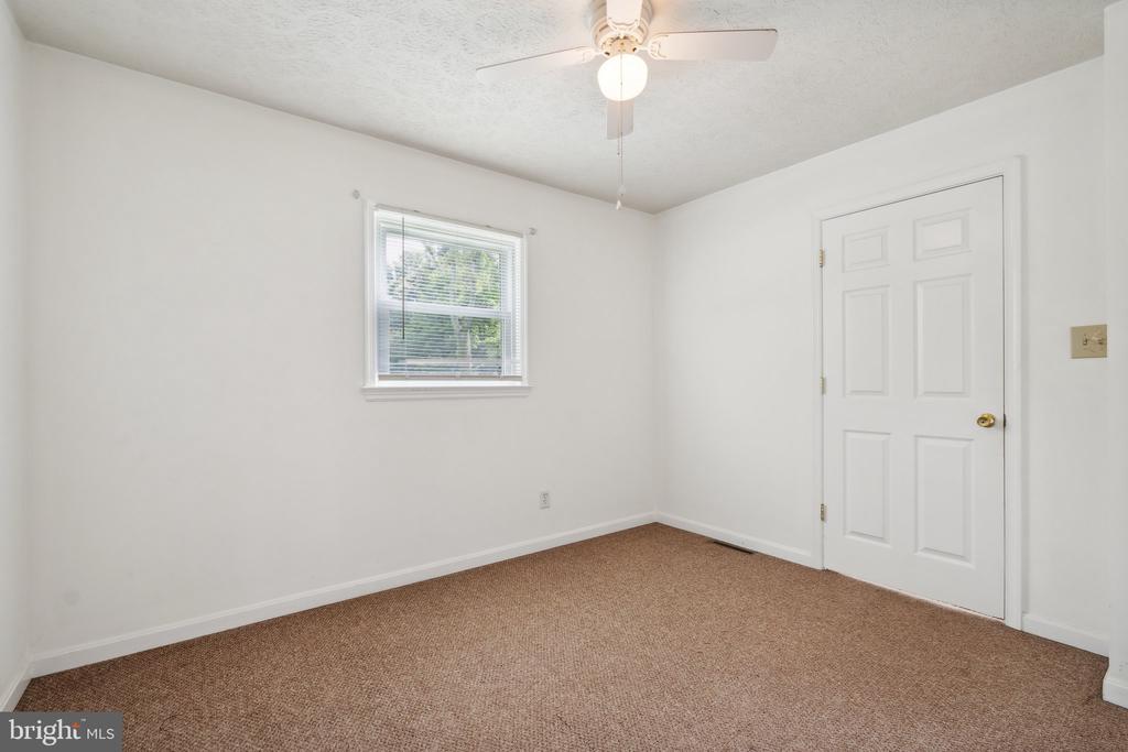 1083 MOUNTAIN VIEW ROAD