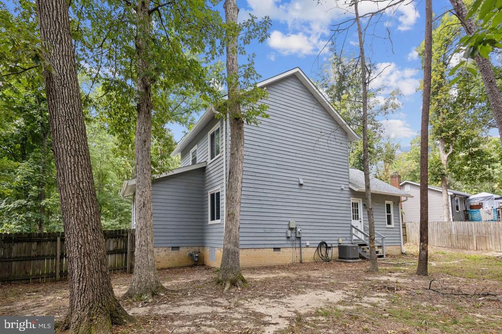 6 HAMLIN DRIVE