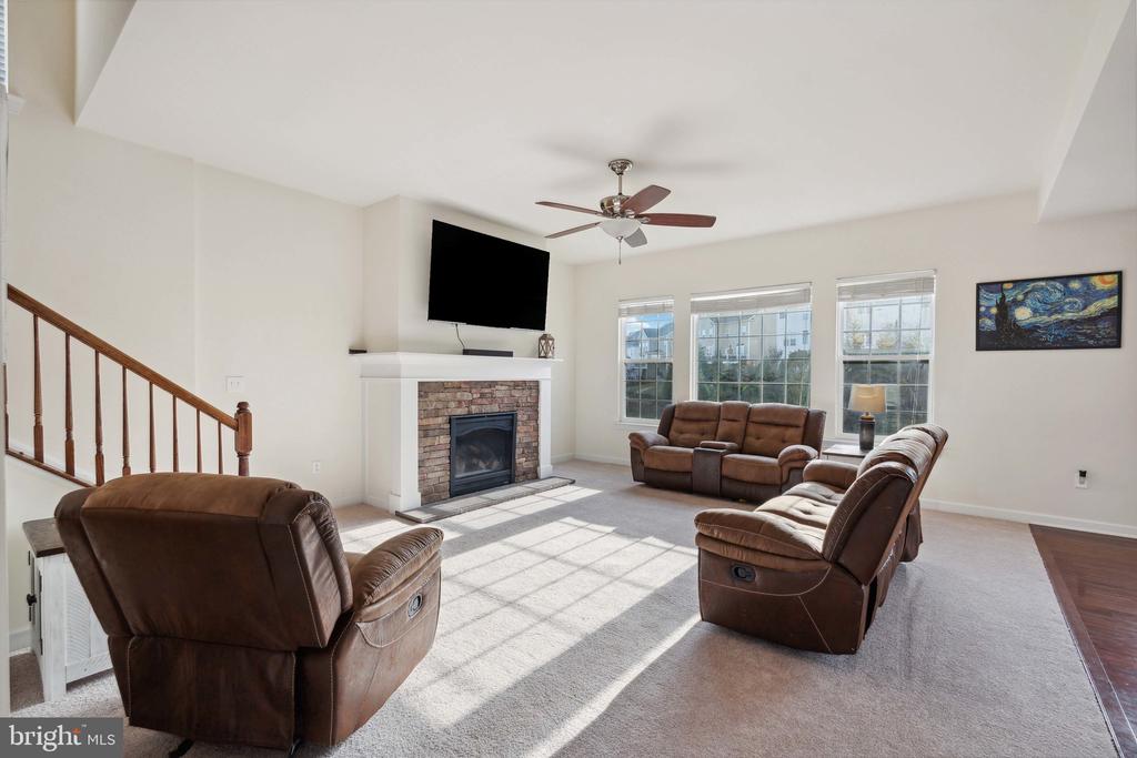 115 COACHMAN CIRCLE