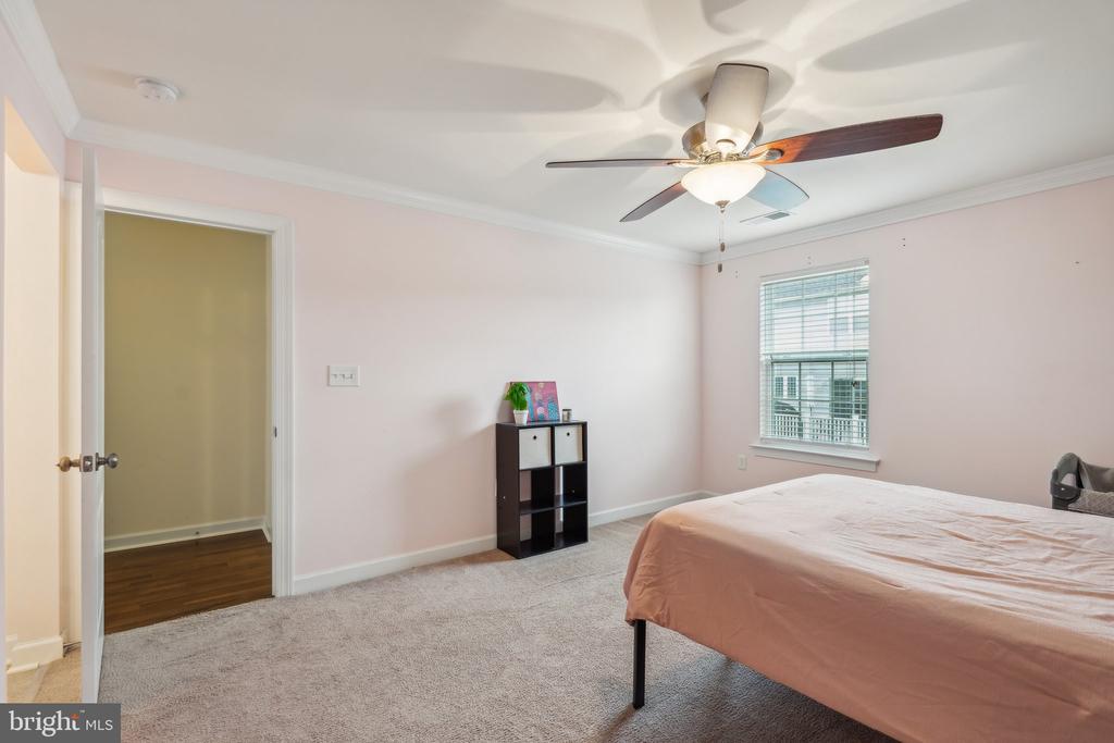 115 COACHMAN CIRCLE