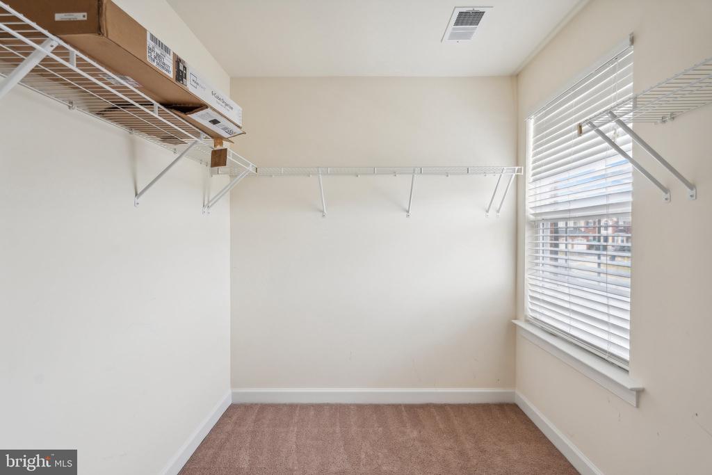 115 COACHMAN CIRCLE