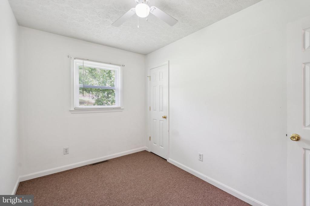 1083 MOUNTAIN VIEW ROAD