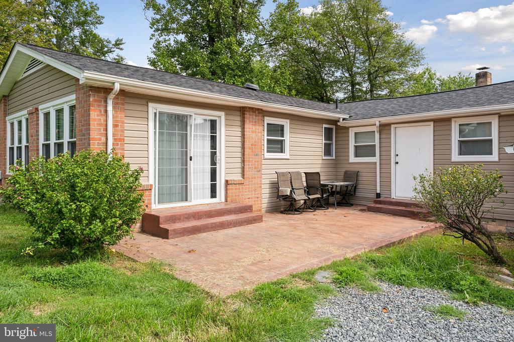 1083 MOUNTAIN VIEW ROAD