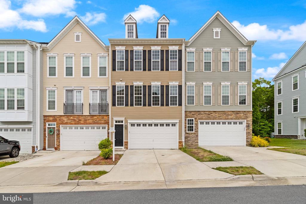 16 SICKLE DRIVE