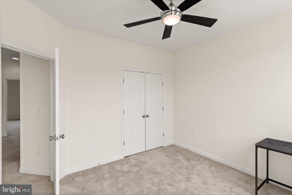 16 SICKLE DRIVE