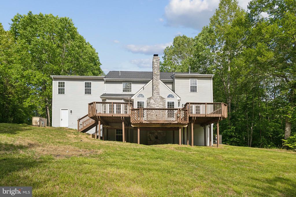300 QUEEN ANNE DRIVE
