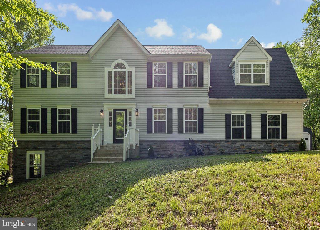 300 QUEEN ANNE DRIVE