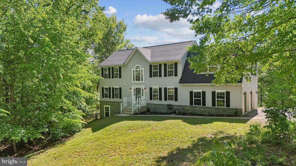 300 QUEEN ANNE DRIVE