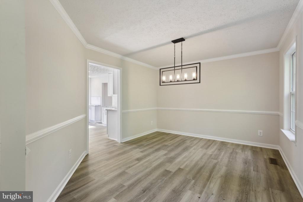 300 QUEEN ANNE DRIVE
