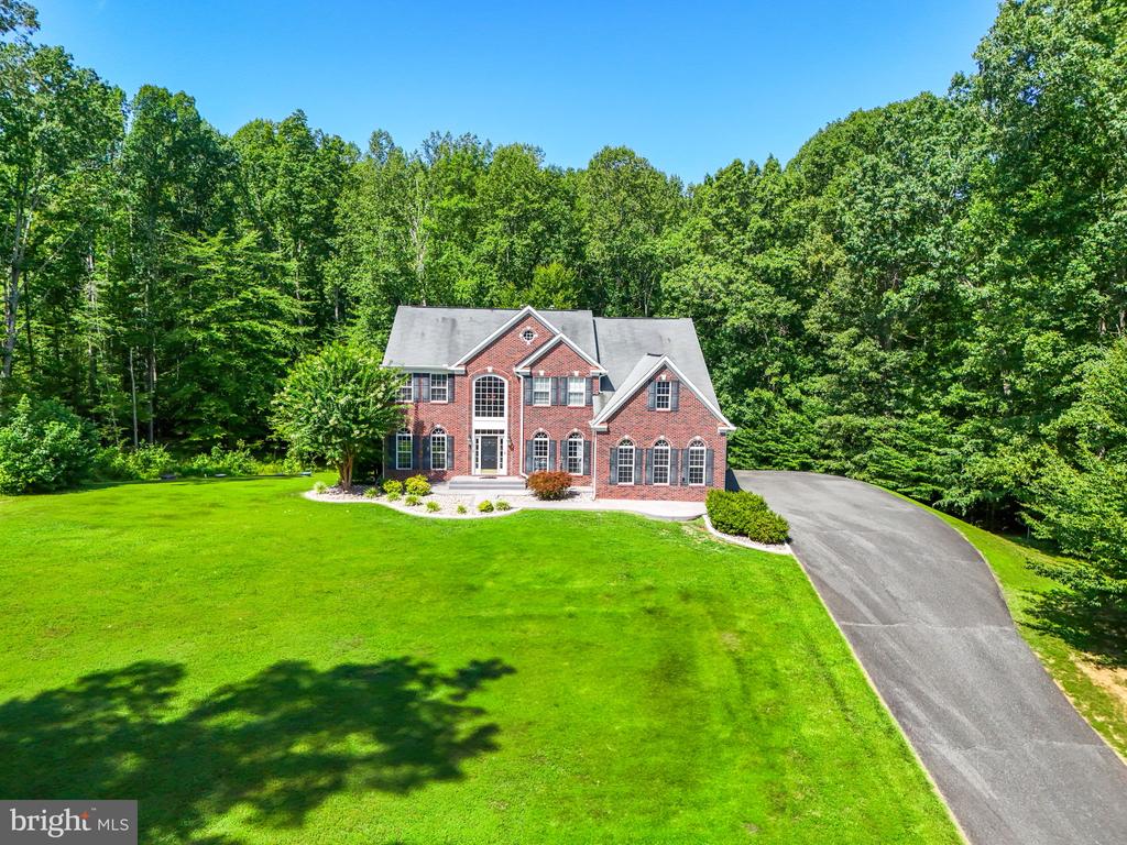 47 RIDINGS LANE