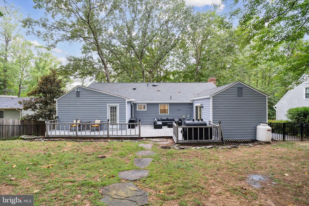 2010 MIDSHIPMAN DRIVE