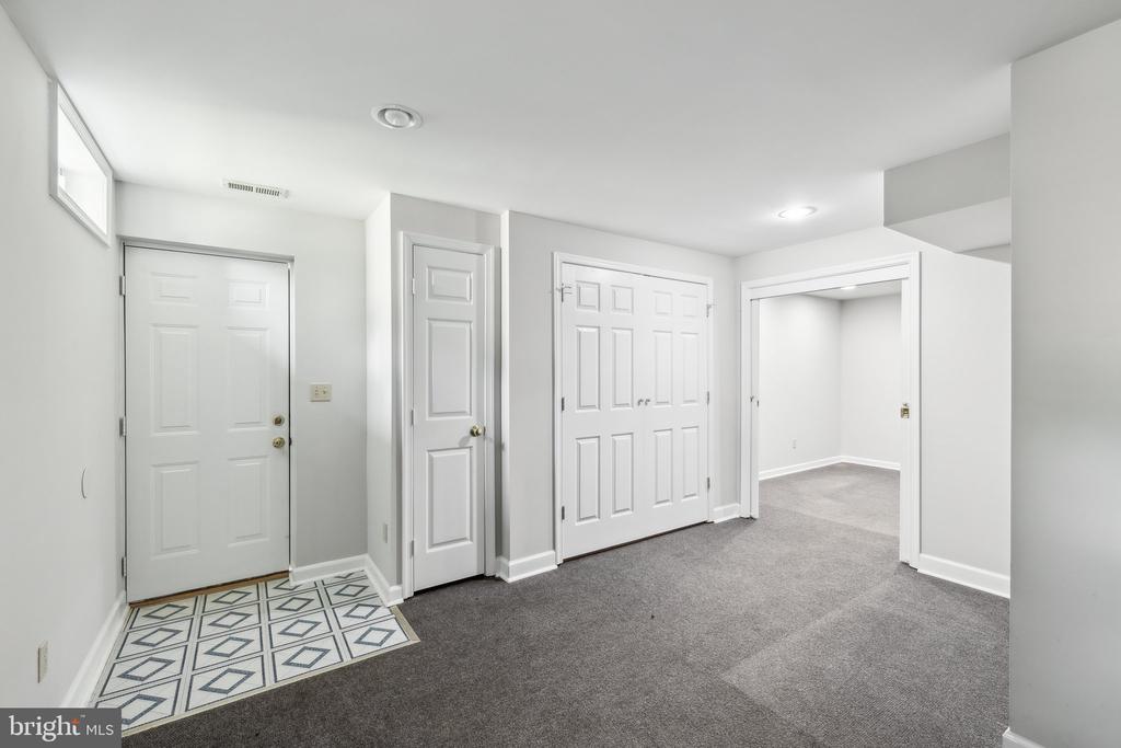 14 SAINT PETERS COURT