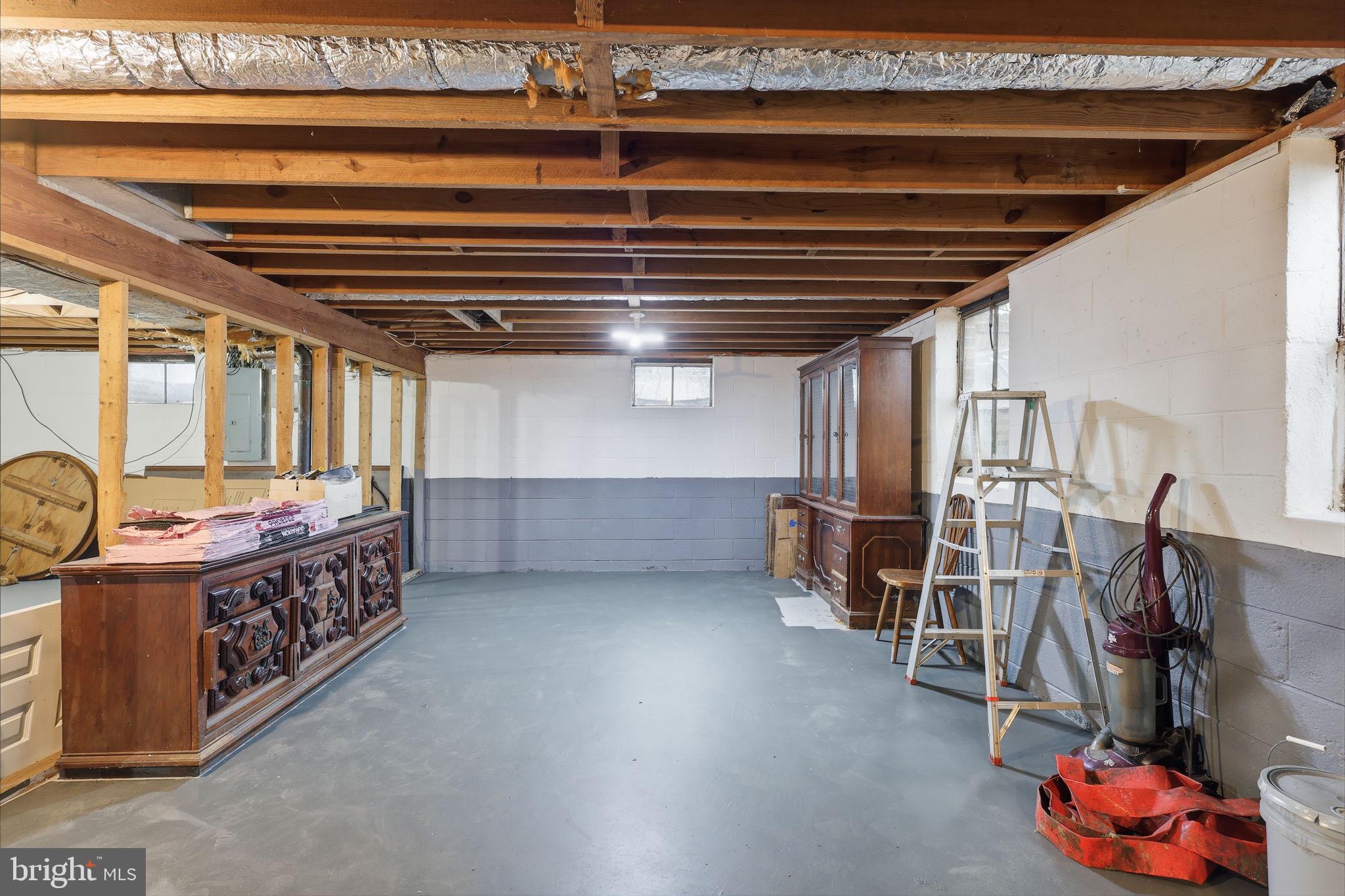 1007 MANNING DRIVE