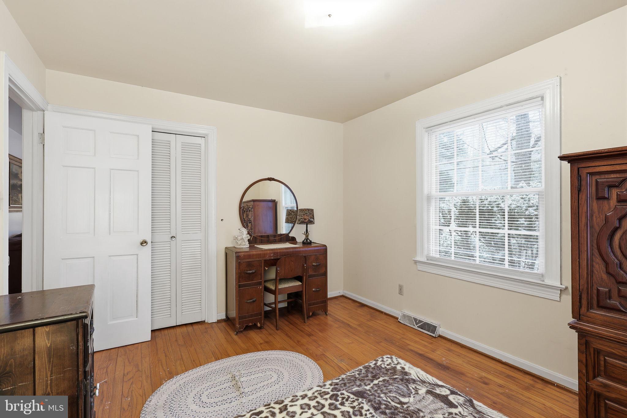 1007 MANNING DRIVE