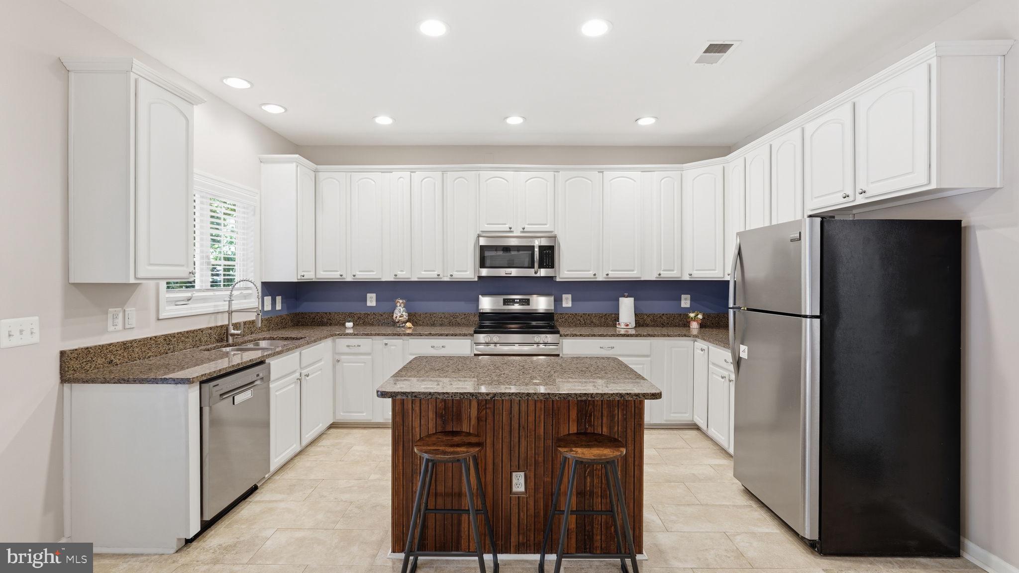 2311 HARPOON DRIVE