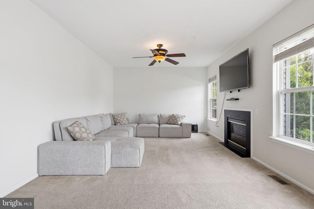 29 BARNUM DRIVE