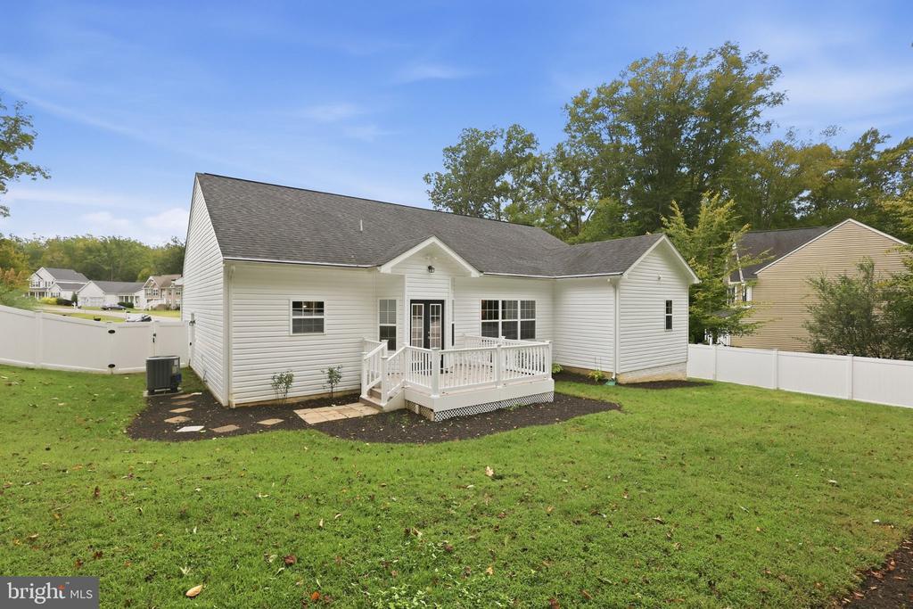 336 PHILLIPS STREET