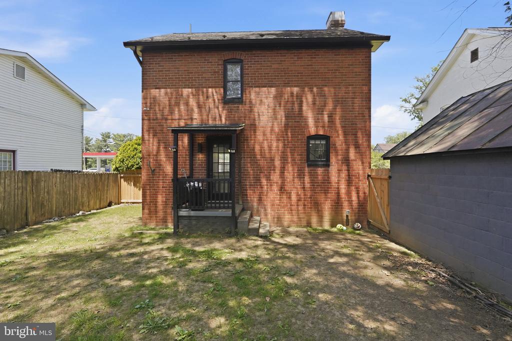 629 NATIONAL AVENUE