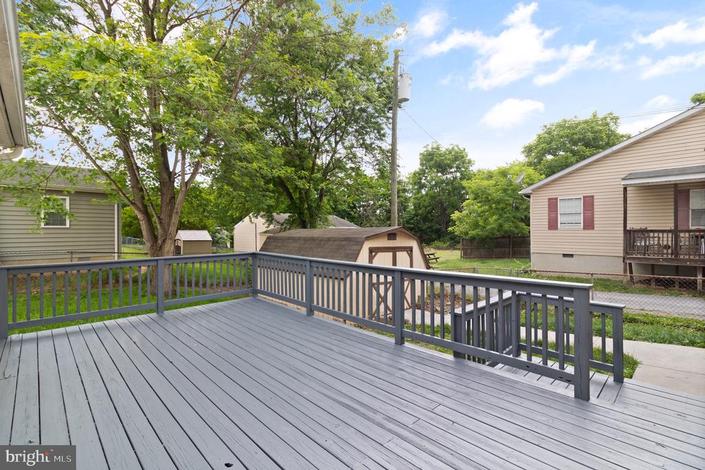 900 W 13TH STREET