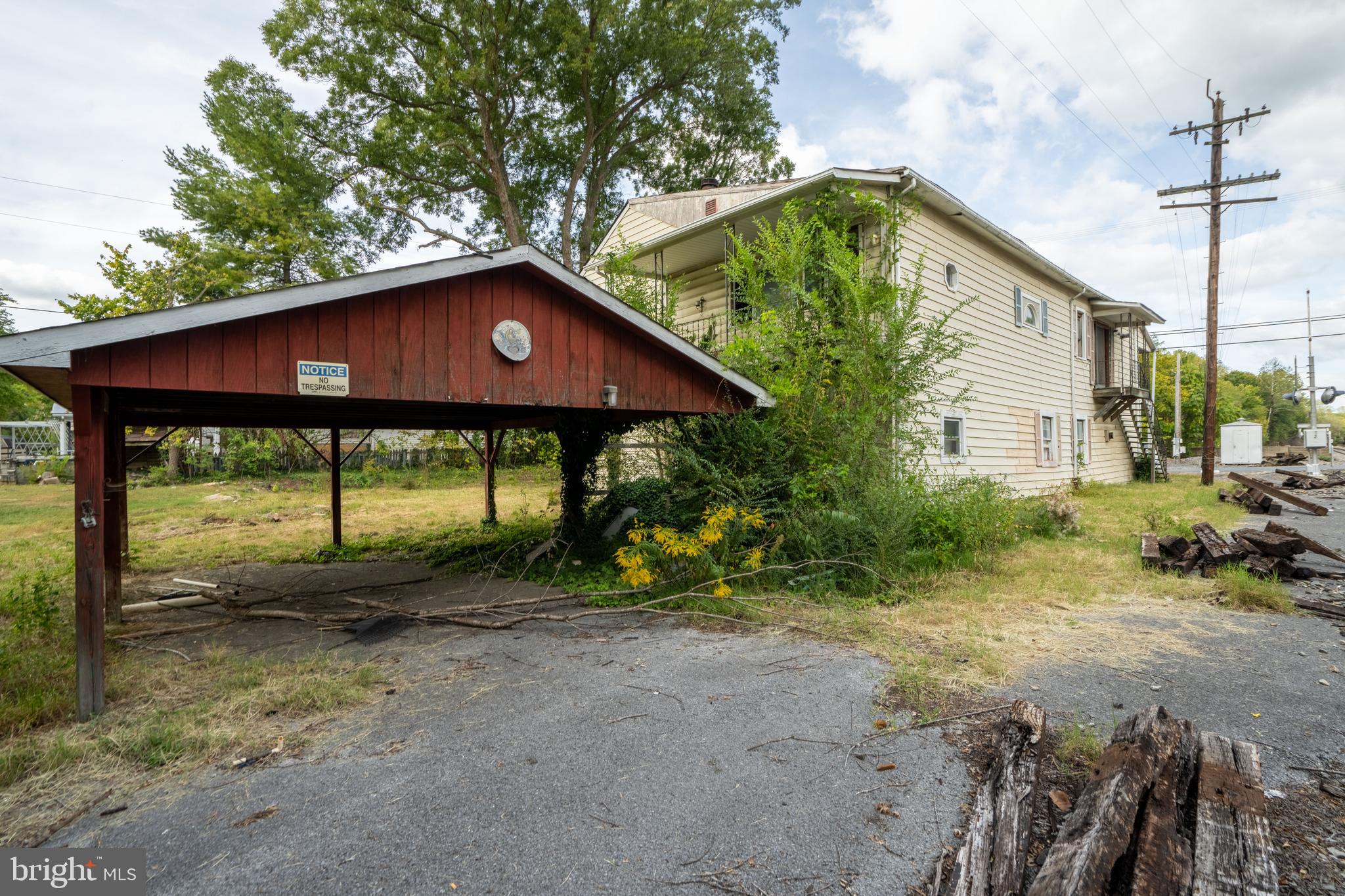 90 BENTONVILLE ROAD