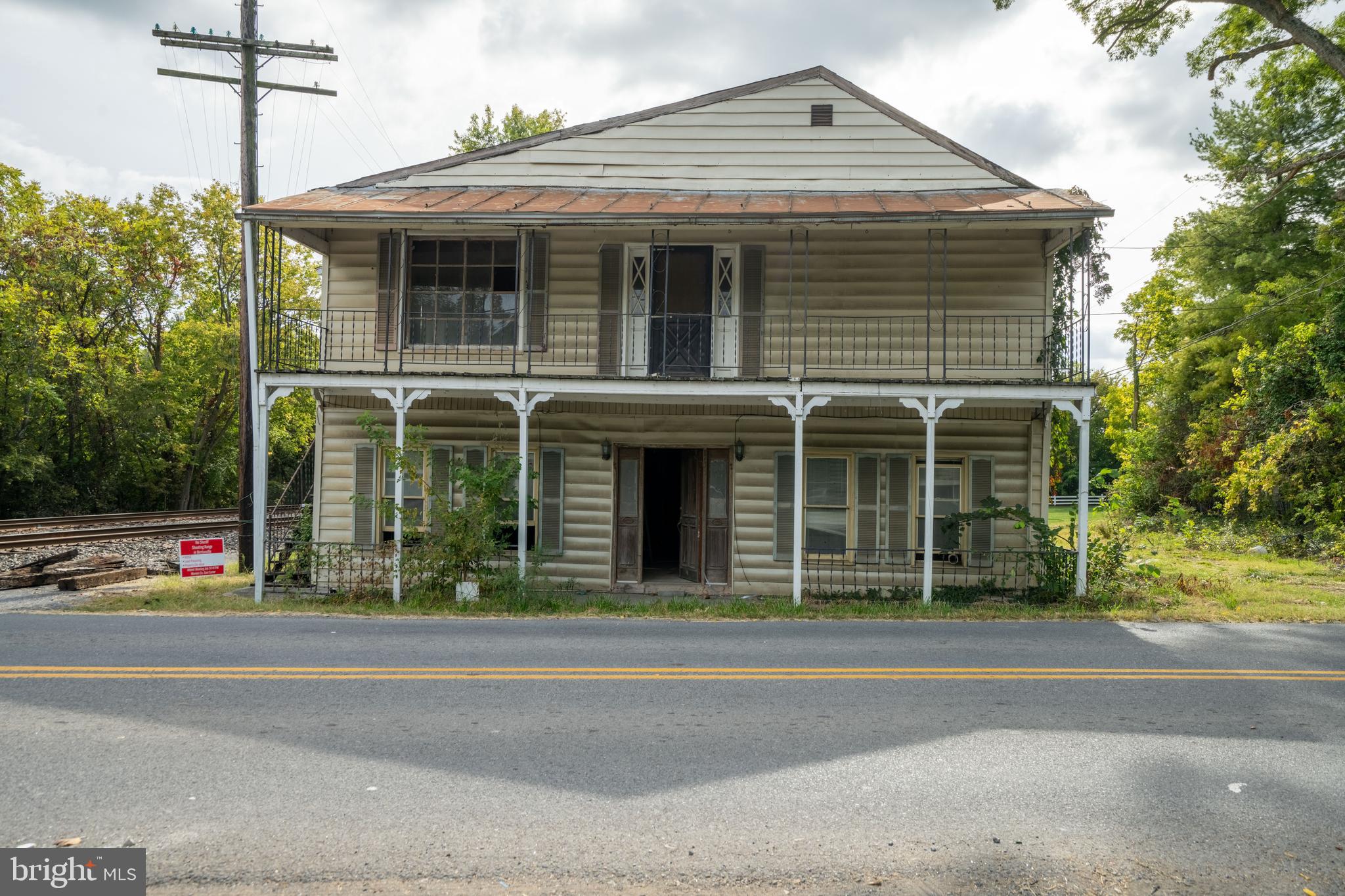 90 BENTONVILLE ROAD
