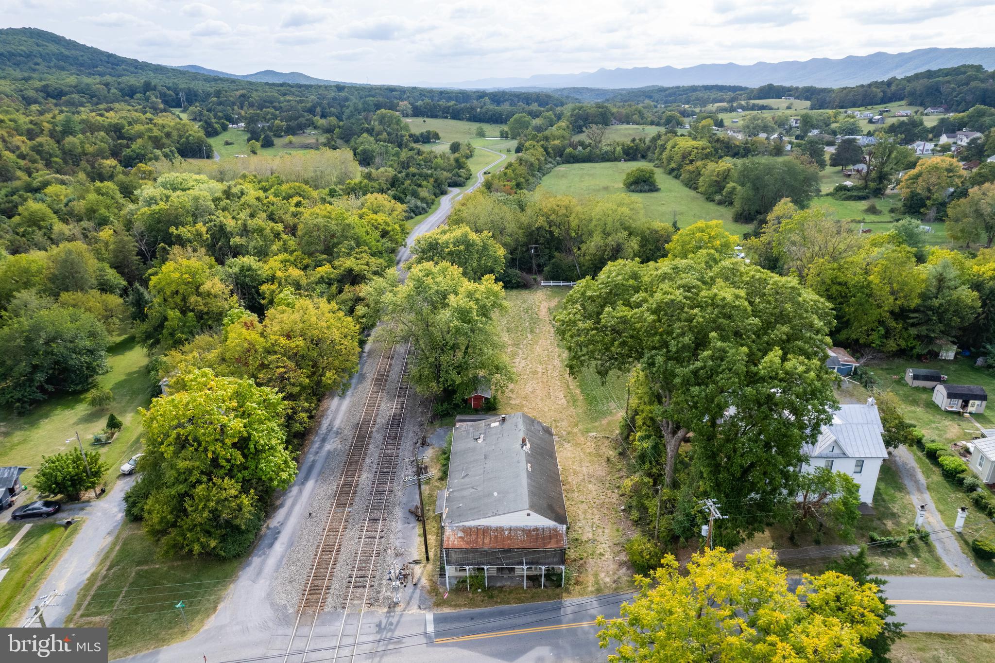 90 BENTONVILLE ROAD