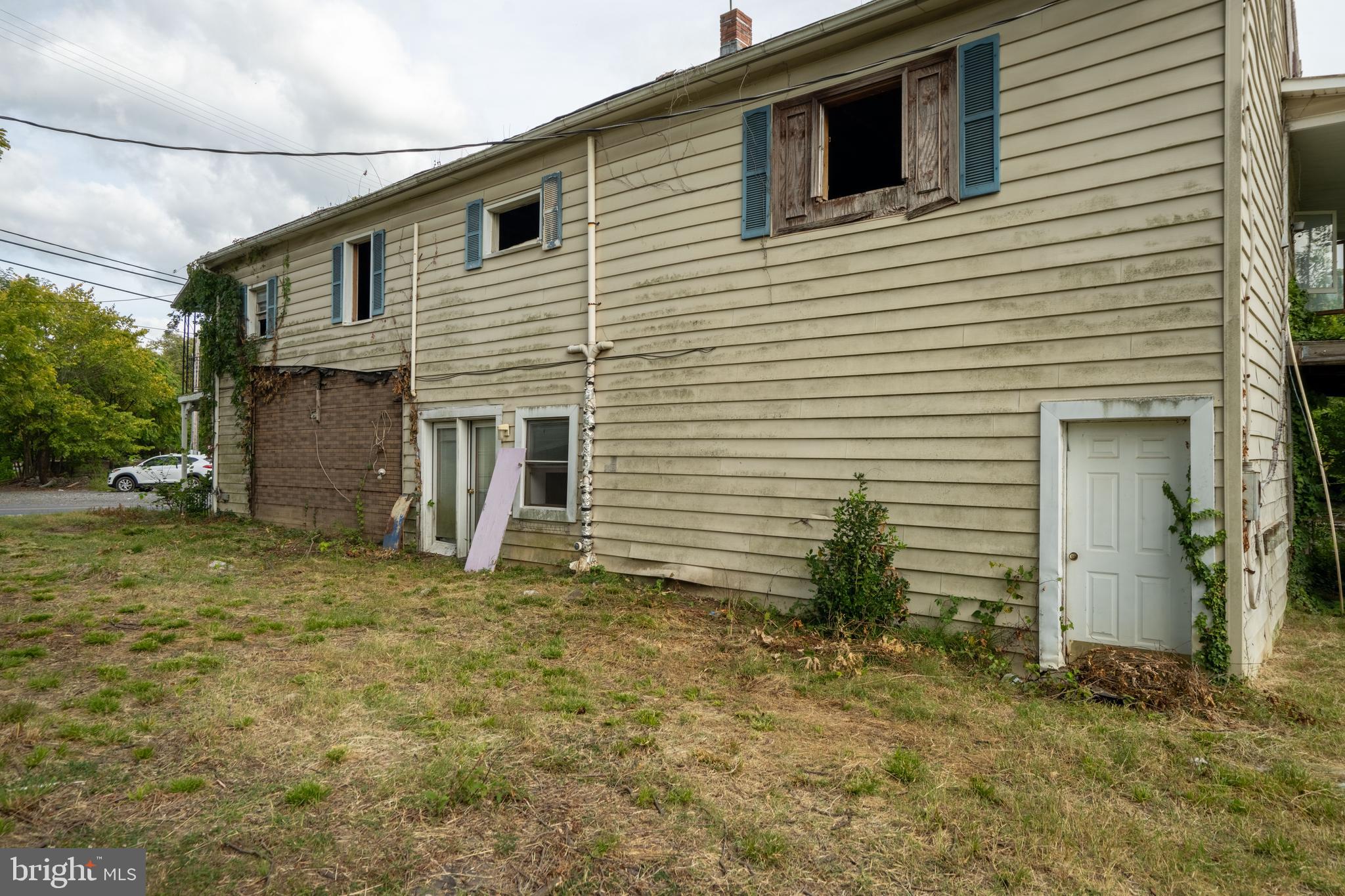 90 BENTONVILLE ROAD