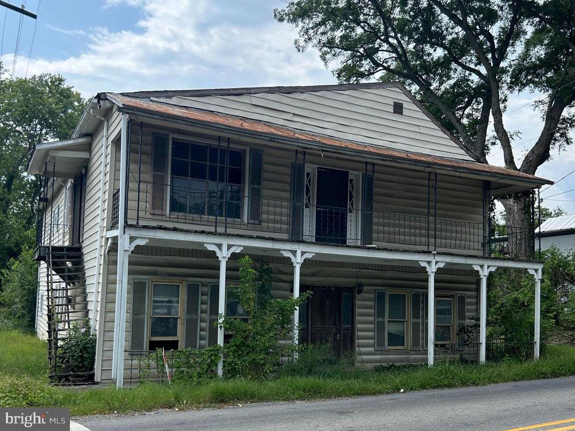 90 BENTONVILLE ROAD