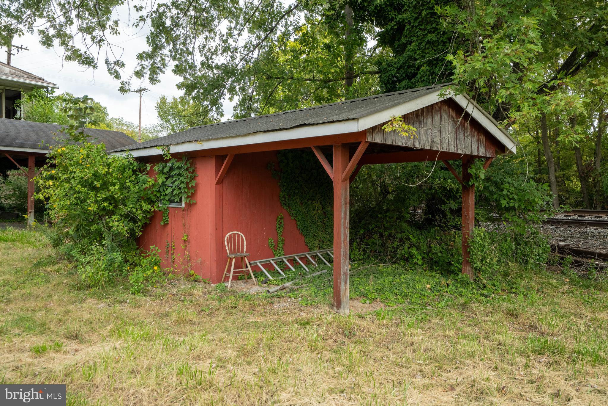 90 BENTONVILLE ROAD
