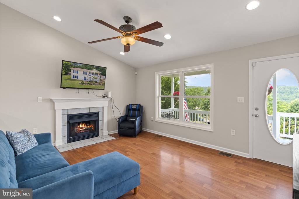 294 MCDONALDS FARM ROAD