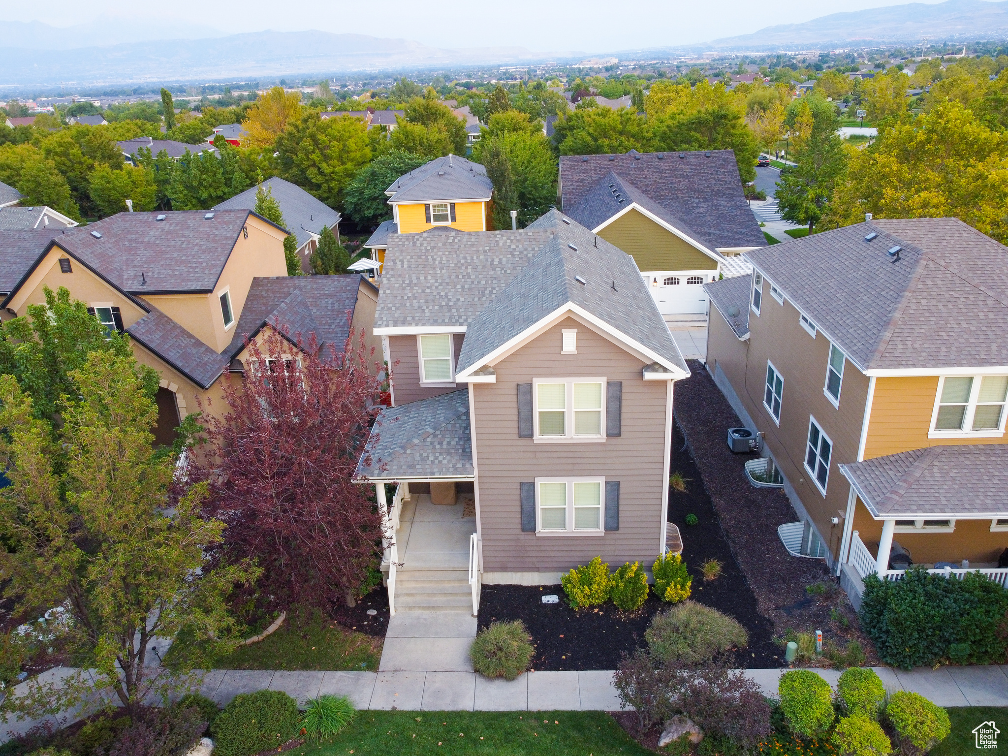 4555 W OPEN HILL DR.