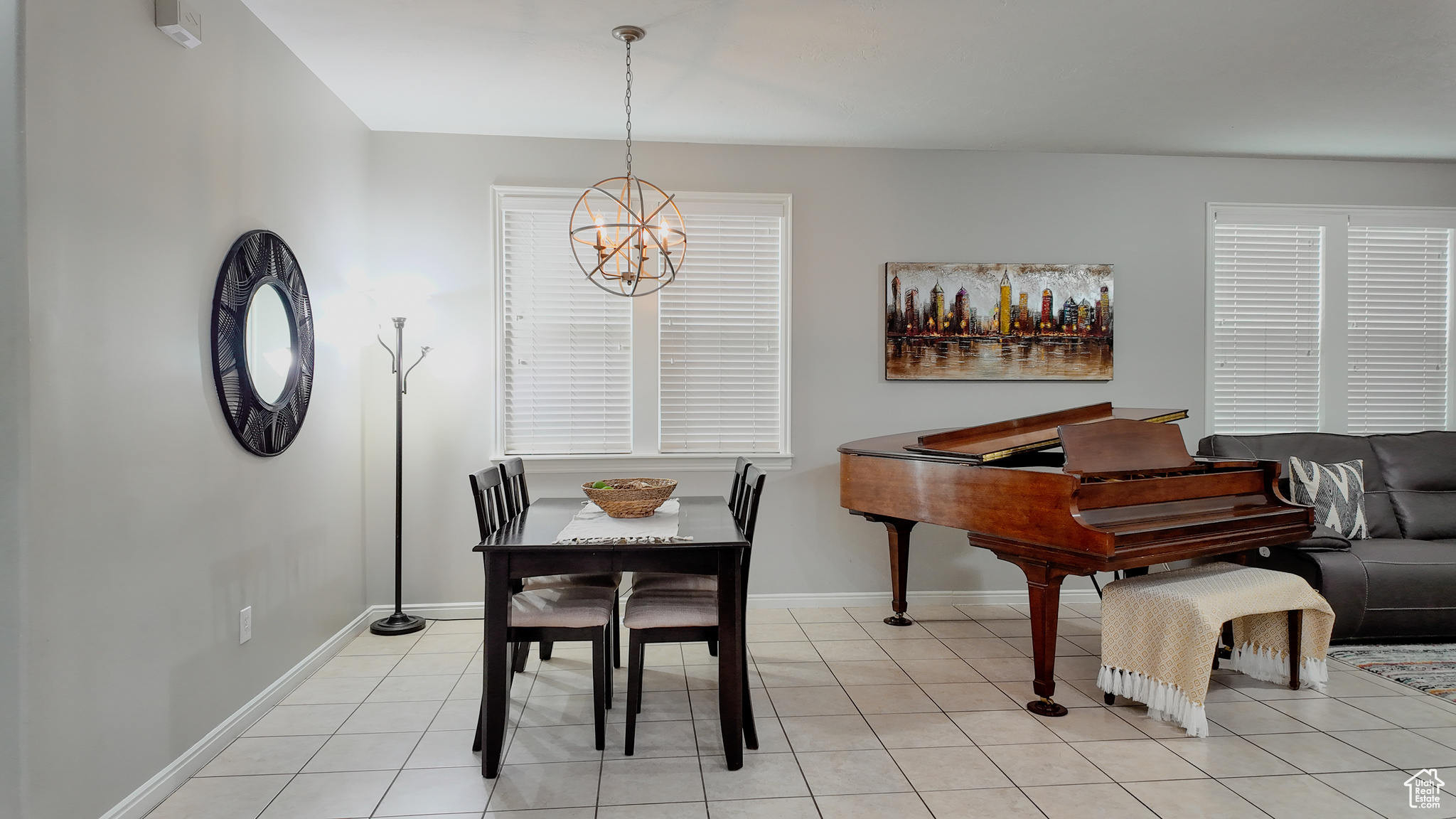 4555 W OPEN HILL DR.
