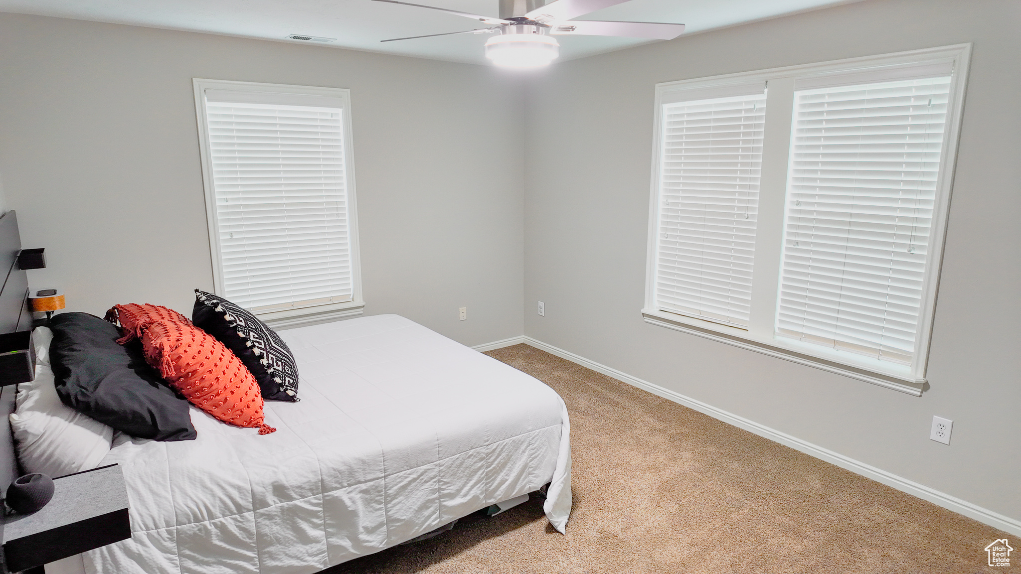 4555 W OPEN HILL DR.