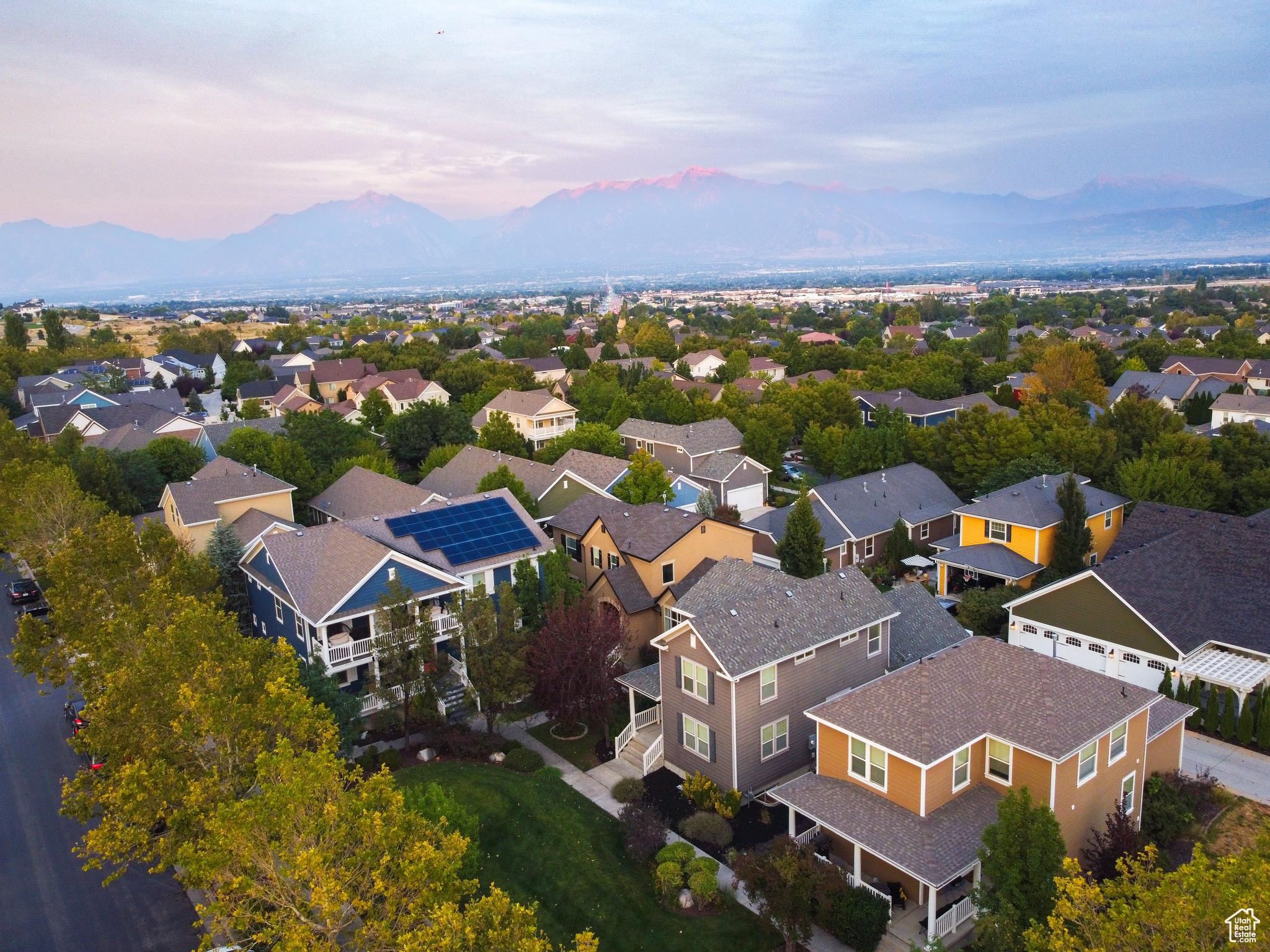 4555 W OPEN HILL DR.