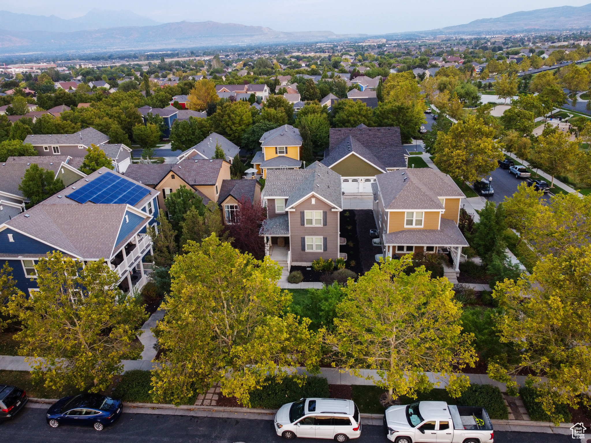 4555 W OPEN HILL DR.