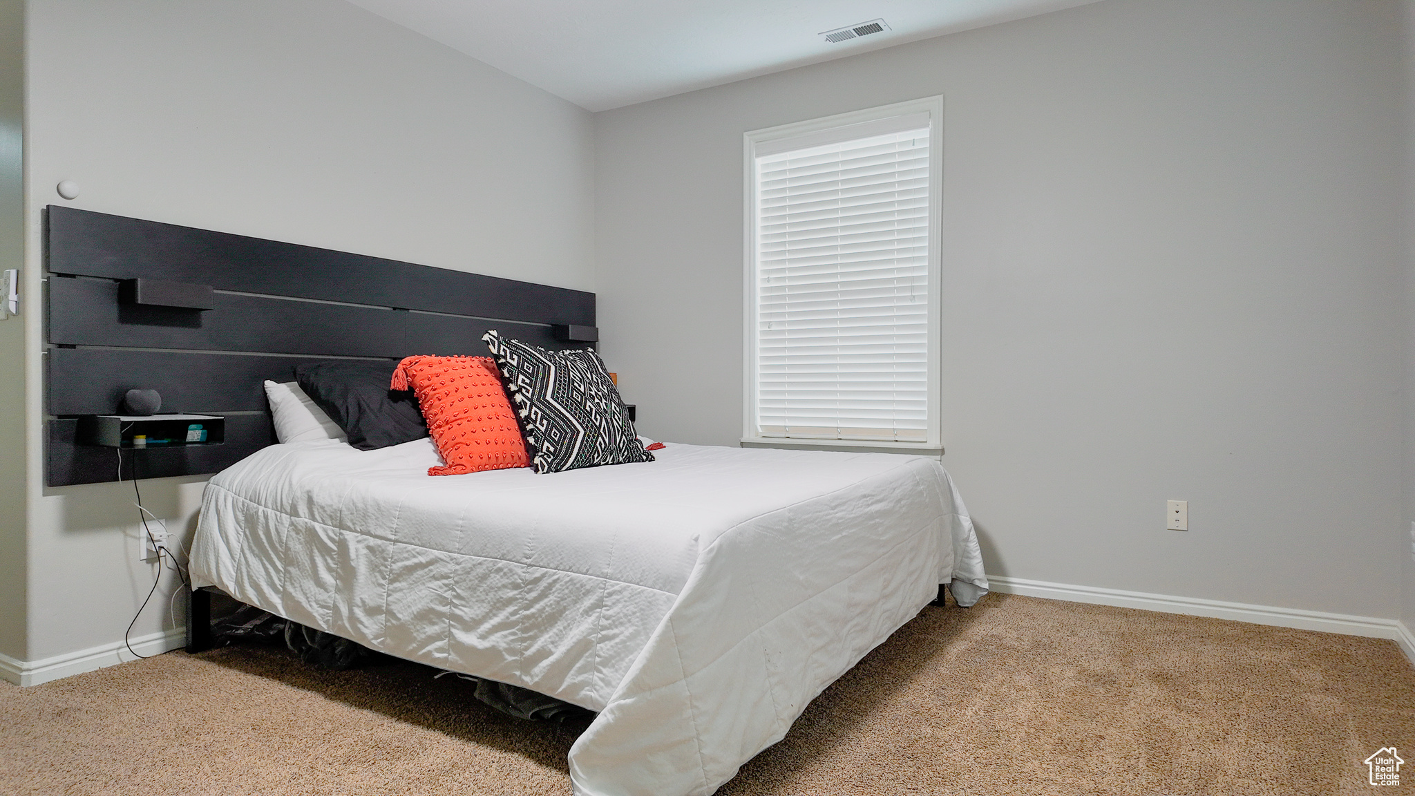 4555 W OPEN HILL DR.