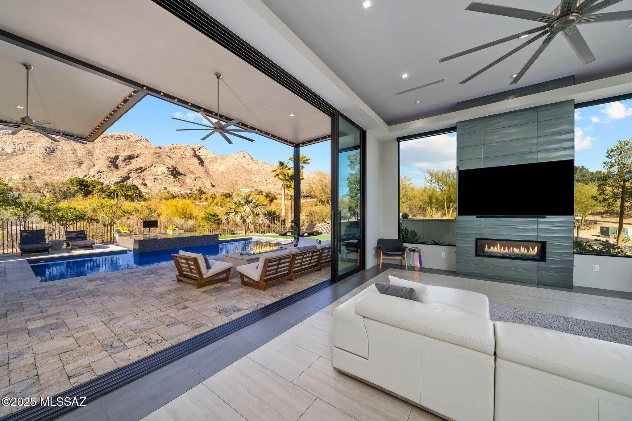 4911 E Mission Hill Drive