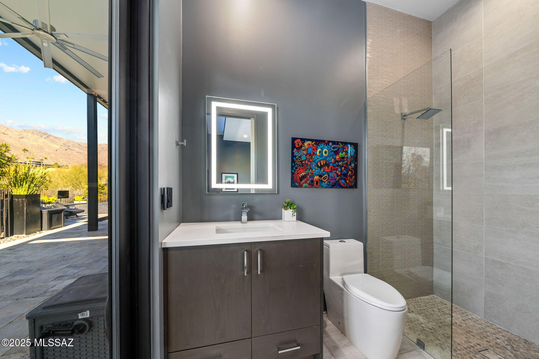 4911 E Mission Hill Drive