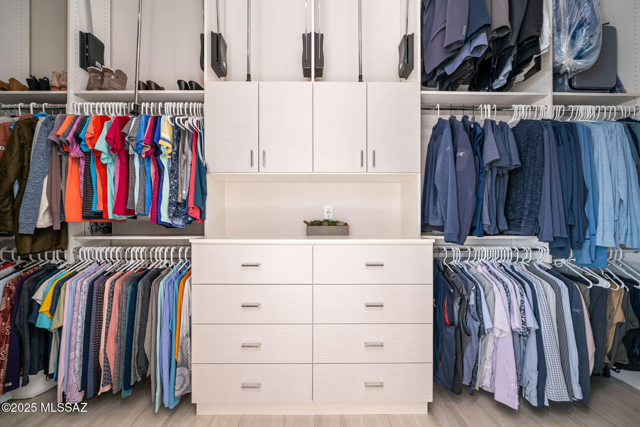 4911 E Mission Hill Drive