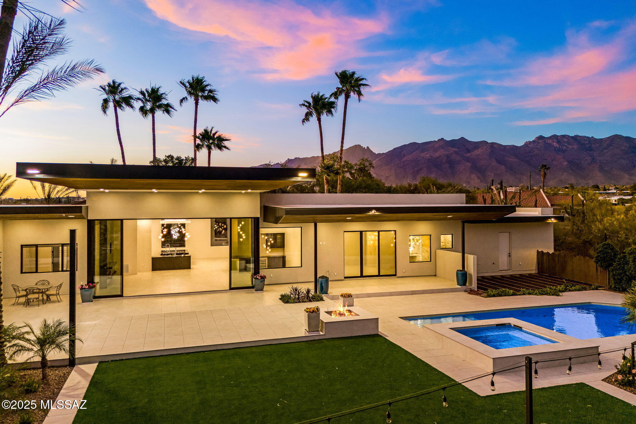 4678 E Coachlight Lane