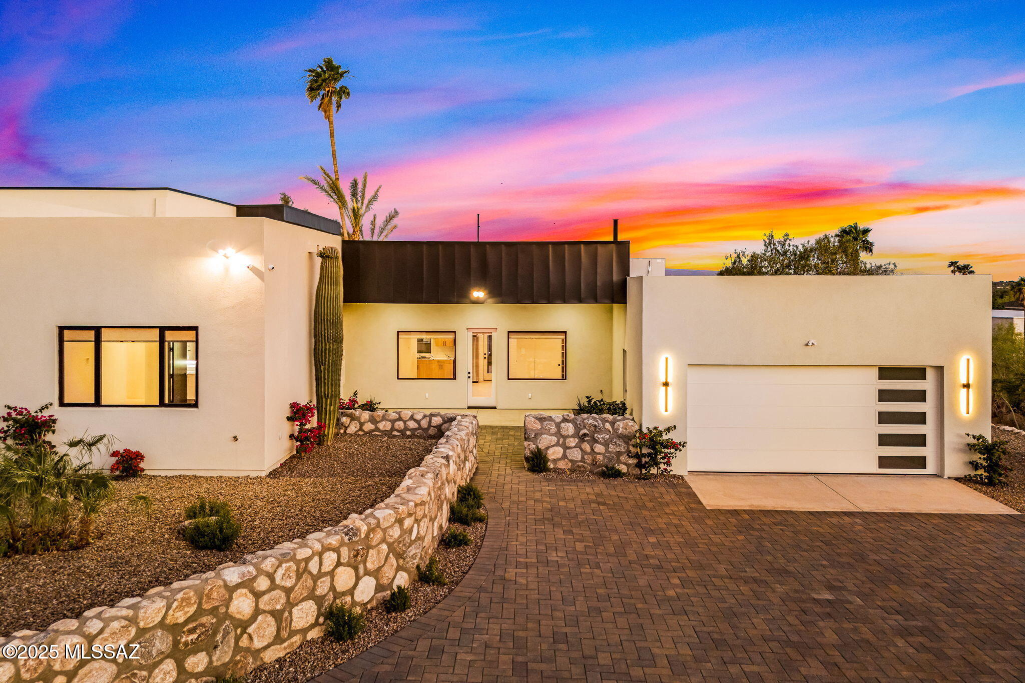 4678 E Coachlight Lane