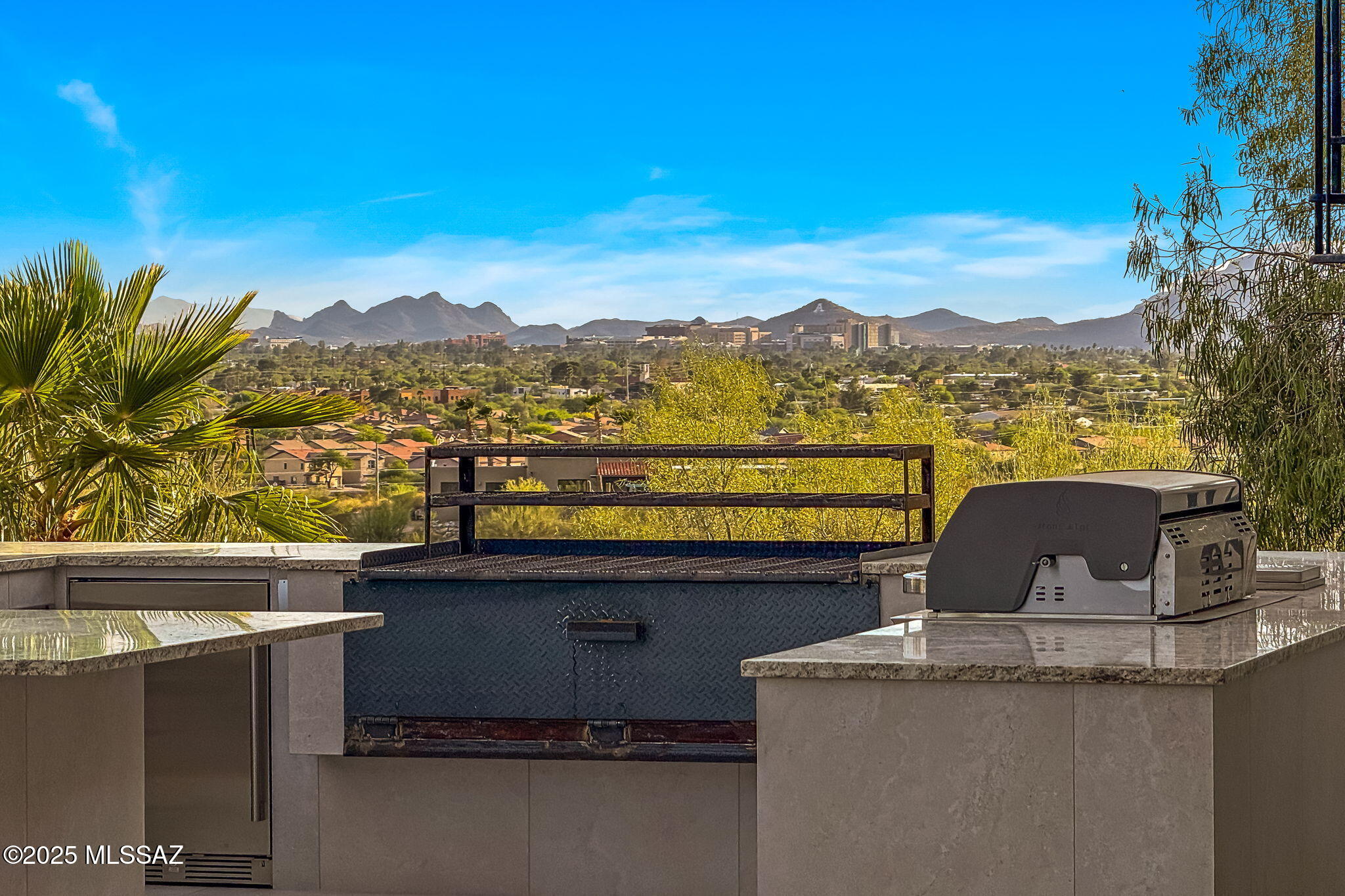 4678 E Coachlight Lane